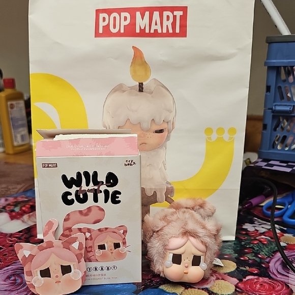 Pop Mart Wild Cutie Figurine - Picture 1 of 11
